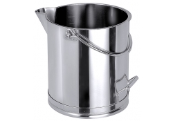 Transporteur de nourriture ou de boisson avec bec et gradué 