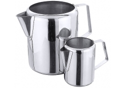 Pichet à lait / eau avec bec verseur